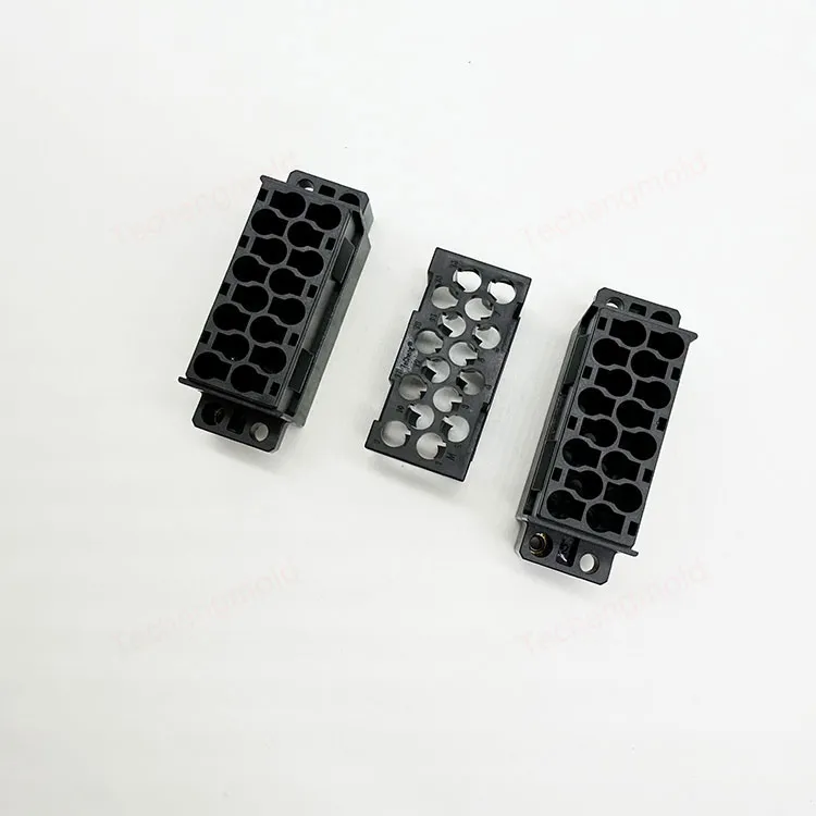 特诚科技PBT精密注塑件实拍 2